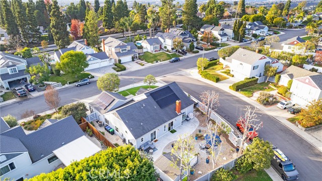 Detail Gallery Image 35 of 47 For 42 Baroness Ln, Laguna Niguel,  CA 92677 - 4 Beds | 3 Baths