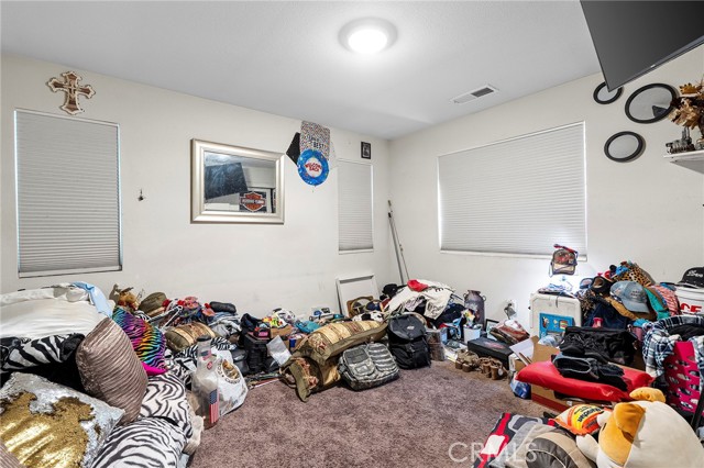 Image 23 of 37 For 3240 4th St  