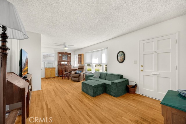 Detail Gallery Image 3 of 7 For 4577 Ranger Ave, El Monte,  CA 91731 - 3 Beds | 1 Baths