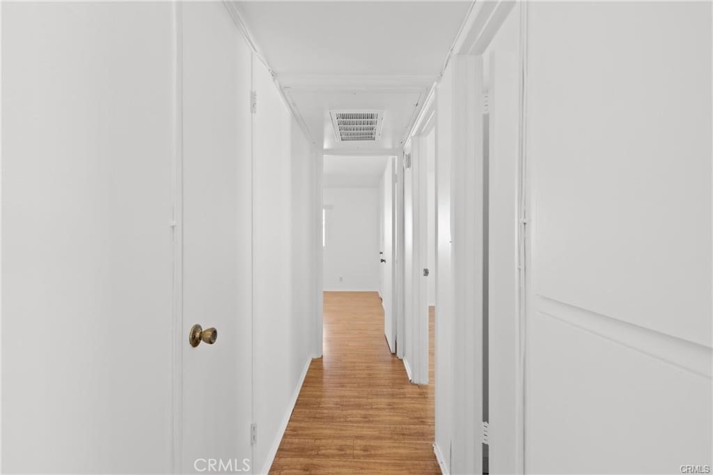 https://media.crmls.org/medias/83d6874f-41c9-47f5-937c-d0fb9634dcfb.jpg?preset=X-Large