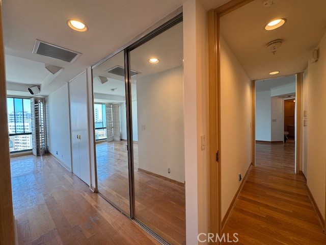 Detail Gallery Image 23 of 44 For 10490 Wilshire Bld #1602,  Los Angeles,  CA 90024 - 2 Beds | 3 Baths