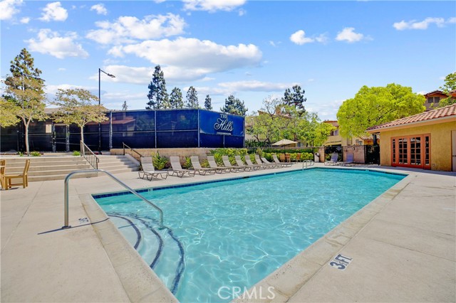 Detail Gallery Image 9 of 72 For 5460 Copper Canyon Rd 4e,  Yorba Linda,  CA 92887 - 2 Beds | 2 Baths