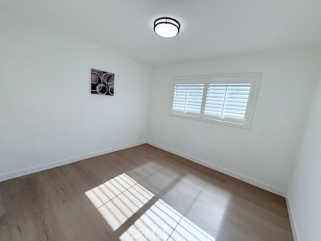 2690 Senasac Avenue, Long Beach CA: https://media.crmls.org/medias/83d7bcf8-82da-43d8-8b06-09127f180d15.jpg