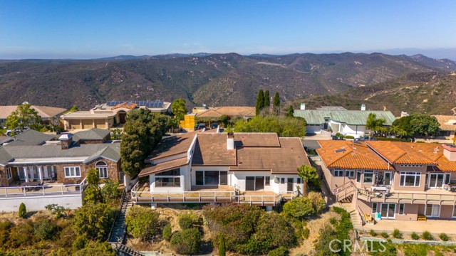 Detail Gallery Image 28 of 35 For 1564 Skyline Dr, Laguna Beach,  CA 92651 - 3 Beds | 3 Baths