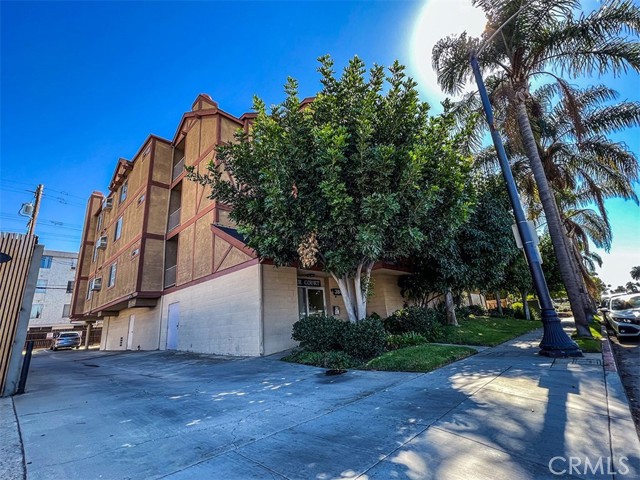 Image 2 for 384 Redondo Ave #402, Long Beach, CA 90814