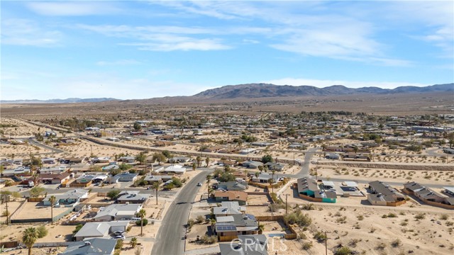 73449 Yucca Avenue, Twentynine Palms, California 92277, 2 Bedrooms Bedrooms, ,1 BathroomBathrooms,Residential,For Sale,73449 Yucca Avenue,CRPW24178879