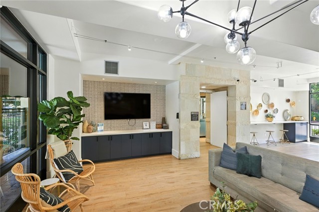24585 Town Center Drive, Valencia CA: https://media.crmls.org/medias/83dc1252-5376-4e25-9c82-30ee5e3bfb3e.jpg