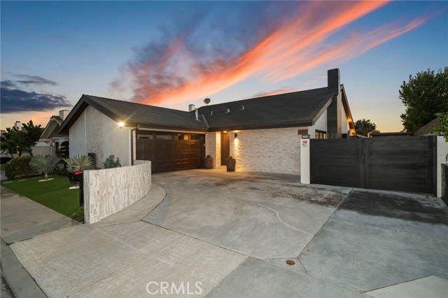 Detail Gallery Image 42 of 42 For 985 Begonia Ave, Costa Mesa,  CA 92626 - 3 Beds | 3 Baths