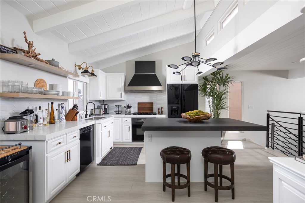 MLS #NP25221740 image #5