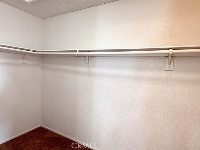 Detail Gallery Image 12 of 23 For 37509 Royal Ct, Palmdale,  CA 93552 - 4 Beds | 3 Baths