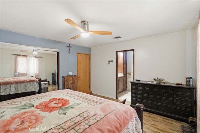 Detail Gallery Image 15 of 54 For 15572 Riverside St, Hesperia,  CA 92345 - 3 Beds | 2 Baths