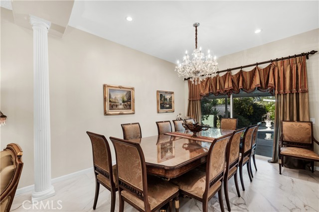 Detail Gallery Image 8 of 40 For 7936 Laramie Ave, Winnetka,  CA 91306 - 4 Beds | 2 Baths