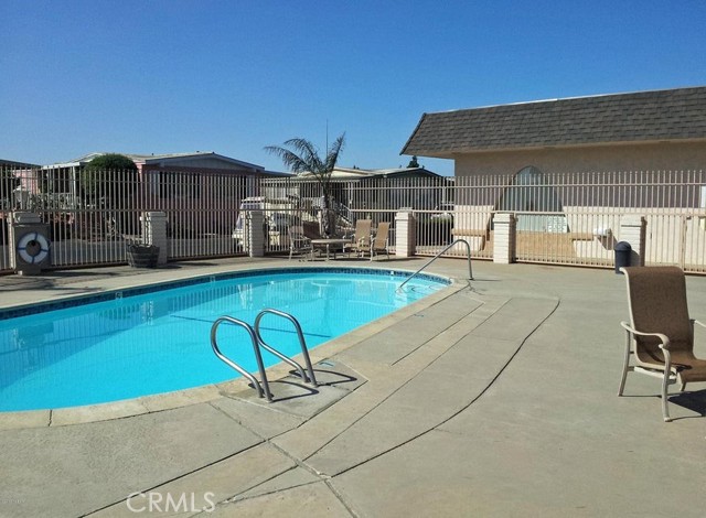 Detail Gallery Image 35 of 36 For 1701 S Thornburg St #108,  Santa Maria,  CA 93458 - 3 Beds | 2 Baths