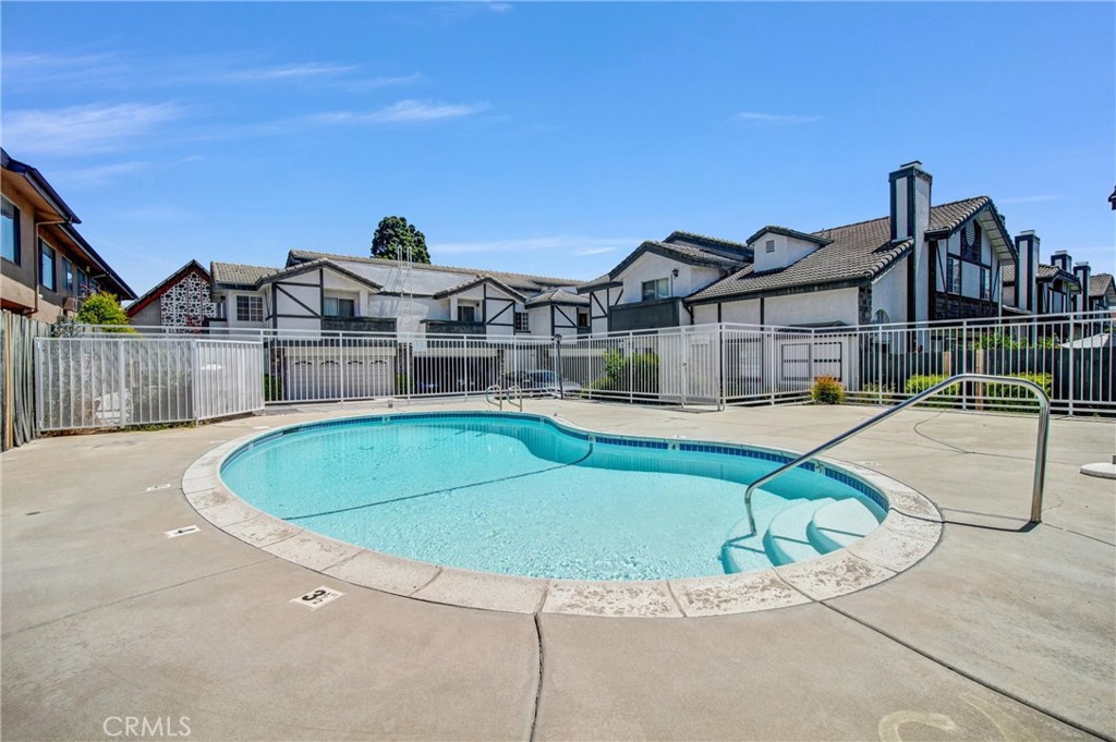 217 E Commonwealth Avenue #F