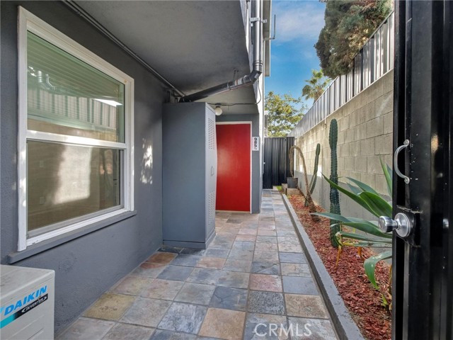 Front Image Thumbnail for CRGD25277197