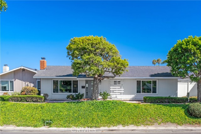 Detail Gallery Image 1 of 53 For 241 Monte Vista #4,  San Clemente,  CA 92672 - 2 Beds | 2 Baths