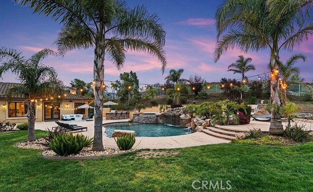 Detail Gallery Image 16 of 63 For 5105 via El Cerro, Thousand Oaks,  CA 91320 - 6 Beds | 4 Baths