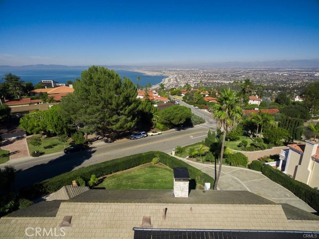 Detail Gallery Image 5 of 54 For 1024 Granvia Altamira, Palos Verdes Estates,  CA 90274 - 5 Beds | 4/2 Baths