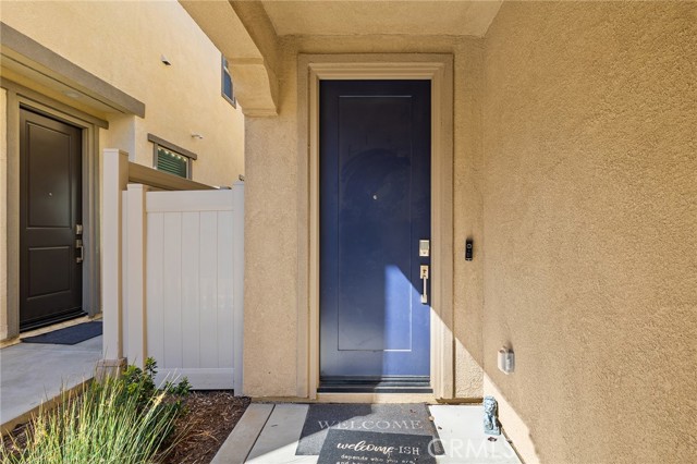 Detail Gallery Image 4 of 41 For 29587 Winterstorm Ct, Winchester,  CA 92596 - 3 Beds | 2/1 Baths