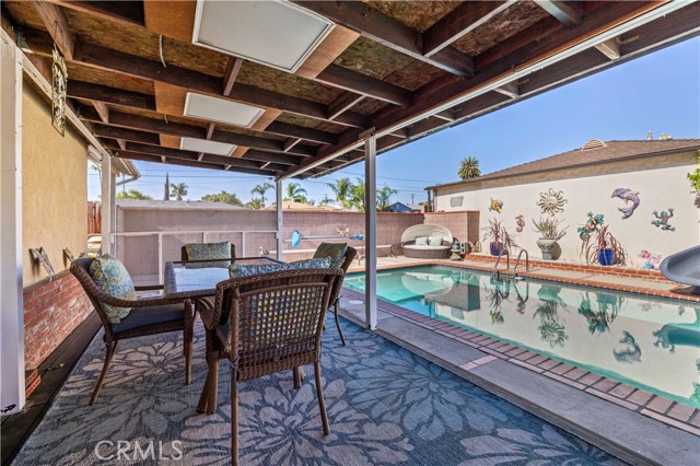 8449 Glencrest Drive photo 25