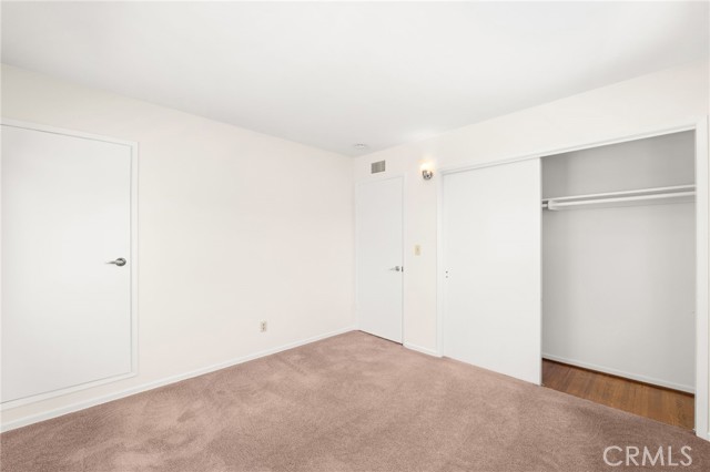 Image 26 of 52 For 7970 Ring Street