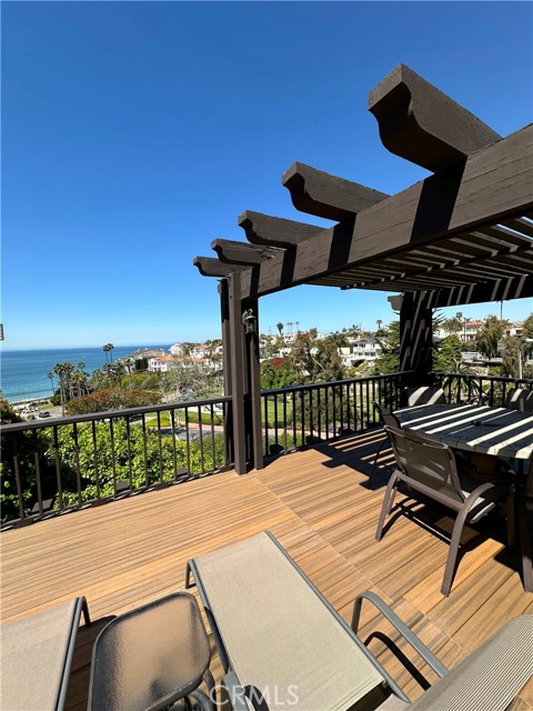 332 Encino Lane, San Clemente CA: https://media.crmls.org/medias/83e28cfc-8e4e-4328-b58e-b5cb28c29efa.jpg