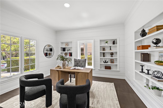 609 N Oakhurst Drive, Beverly Hills CA: https://media.crmls.org/medias/83e2db6c-b810-4915-b02a-5f4a202f1222.jpg