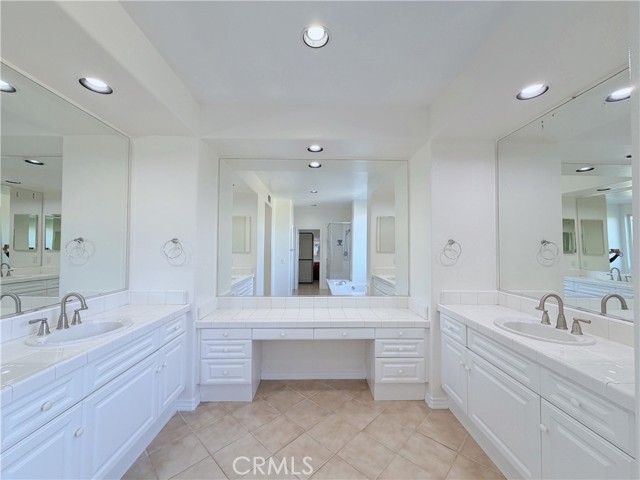 Detail Gallery Image 13 of 33 For 1531 S Westridge Rd, West Covina,  CA 91791 - 4 Beds | 3/1 Baths