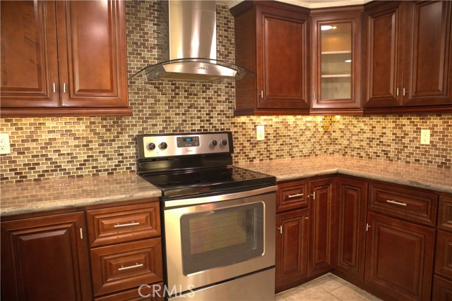 Detail Gallery Image 11 of 31 For 12684 Hinton Way, North Tustin,  CA 92705 - 4 Beds | 2 Baths