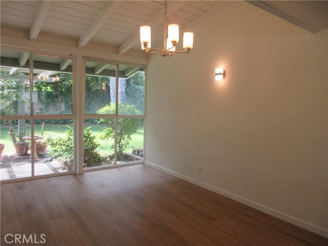 8447 Fullbright Avenue, Winnetka CA: https://media.crmls.org/medias/83e3d2b8-b5d2-4b70-bb5a-7dedf4e20be7.jpg