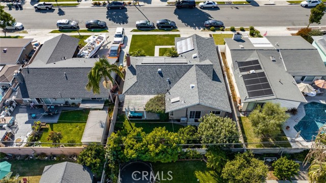 Detail Gallery Image 39 of 42 For 15232 Nottingham Ln, Huntington Beach,  CA 92647 - 4 Beds | 2 Baths