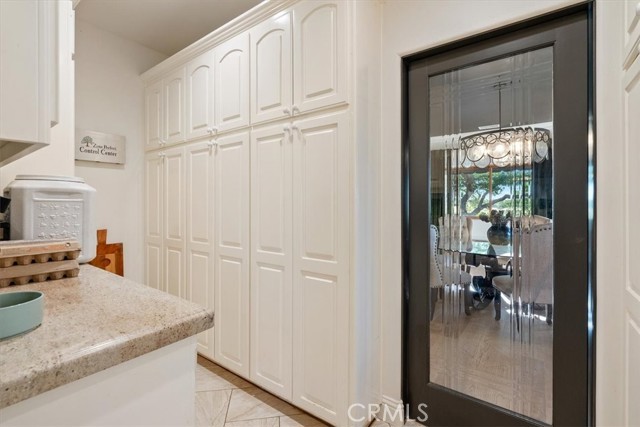 Image 19 of 73 For 6275 Twin Canyon