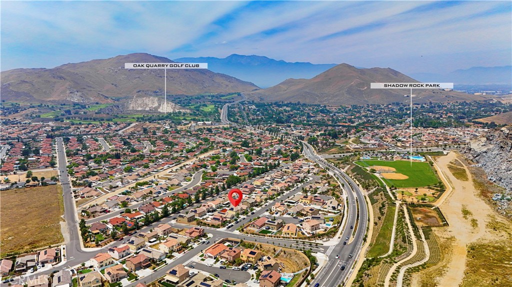 https://media.crmls.org/medias/83e48019-aa26-4b6e-a7e5-17e82916087c.jpg?preset=X-Large