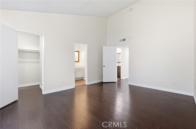 Detail Gallery Image 17 of 32 For 8633 Balboa #20,  Northridge,  CA 91325 - 3 Beds | 3 Baths