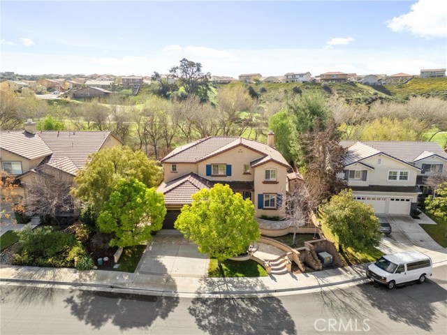 Detail Gallery Image 2 of 38 For 35021 Nicklaus Nook, Beaumont,  CA 92223 - 5 Beds | 4 Baths