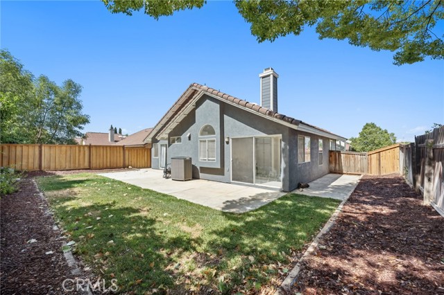1422 Deborah Place, Beaumont CA: https://media.crmls.org/medias/83e60c62-27ad-40cd-a869-56739686745d.jpg
