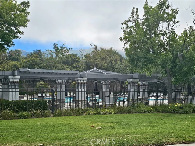 21351 Birdhollow Drive, Rancho Santa Margarita CA: https://media.crmls.org/medias/83e67b9c-95be-456c-8f44-eeaad748eb7a.jpg