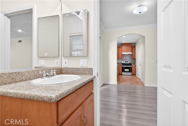 Detail Gallery Image 9 of 53 For 225 N Alhambra, Monterey Park,  CA 91755 - 4 Beds | 3 Baths