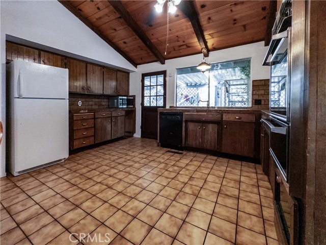 Detail Gallery Image 6 of 49 For 38758 Aster, Squaw Valley,  CA 93675 - 3 Beds | 2/1 Baths