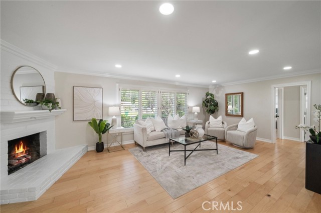 13782 Gershon Place, North Tustin CA: https://media.crmls.org/medias/83e8245c-0cfb-4da1-a99a-a43081e1e17b.jpg