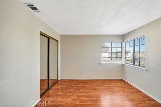 Detail Gallery Image 32 of 54 For 42935 Lemonwood, Lancaster,  CA 93536 - 3 Beds | 3 Baths