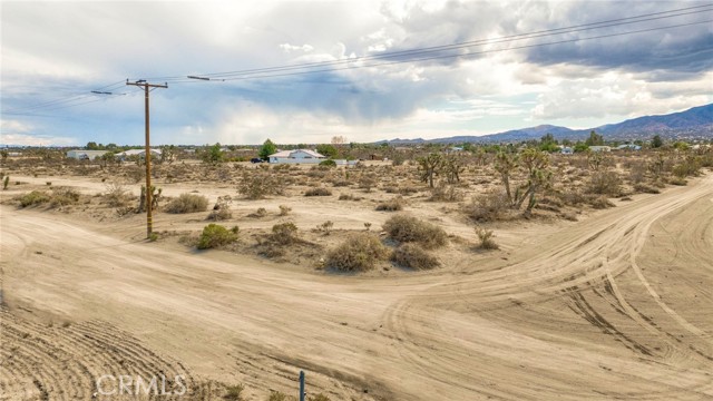 0 La Mesa, Pinon Hills, California 92372, ,Land,For Sale,0 La Mesa,CRHD22221366