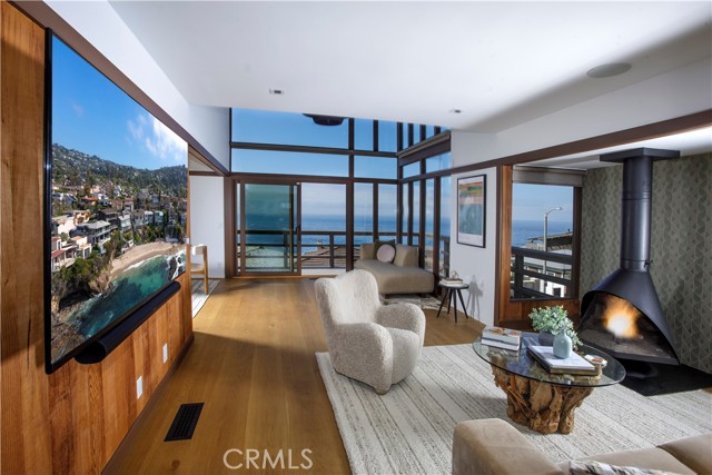 Detail Gallery Image 21 of 42 For 1944 Ocean Way, Laguna Beach,  CA 92651 - 3 Beds | 3/1 Baths