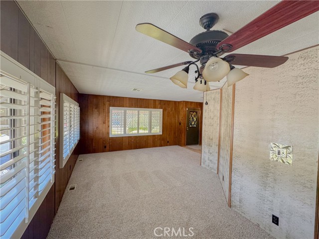 Detail Gallery Image 9 of 39 For 8536 Kern Canyon #218,  Bakersfield,  CA 93306 - 3 Beds | 2 Baths