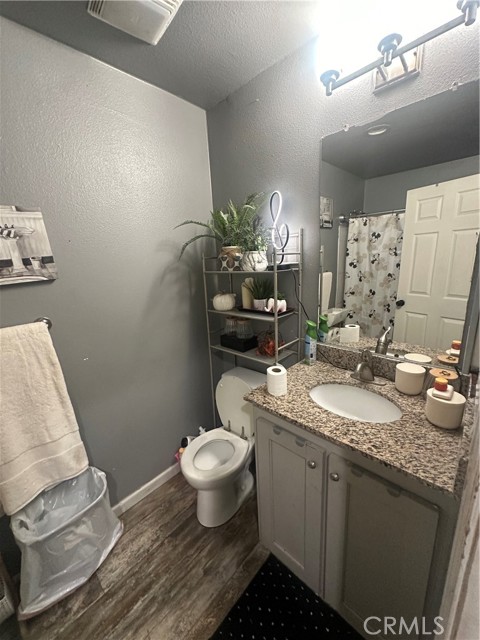 12700 Elliott Avenue, El Monte CA: https://media.crmls.org/medias/83e9e234-c778-4248-97e6-6f09562ada22.jpg