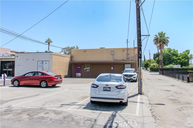 Image 10 of 14 For 215 Citrus Avenue