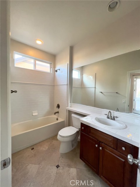 16633 Sonora Street, Tustin CA: https://media.crmls.org/medias/83ea832e-fab8-4bc0-b2b7-4a1bd69c8bf9.jpg
