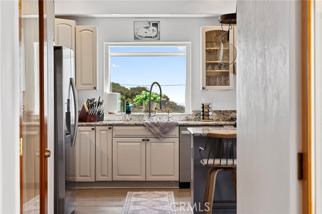 Image 70 of 73 For 15471 Green Valley Truck