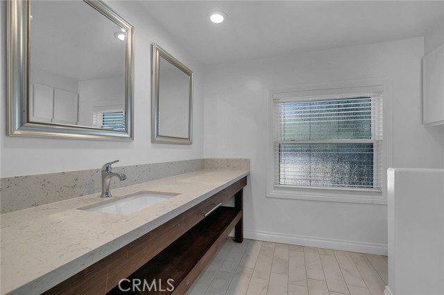 Detail Gallery Image 17 of 21 For 69 Little John Ln, Westlake Village,  CA 91361 - 3 Beds | 2 Baths