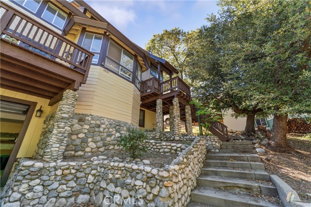 Detail Gallery Image 24 of 30 For 1027 Grass Valley Rd, Lake Arrowhead,  CA 92352 - 3 Beds | 2/1 Baths